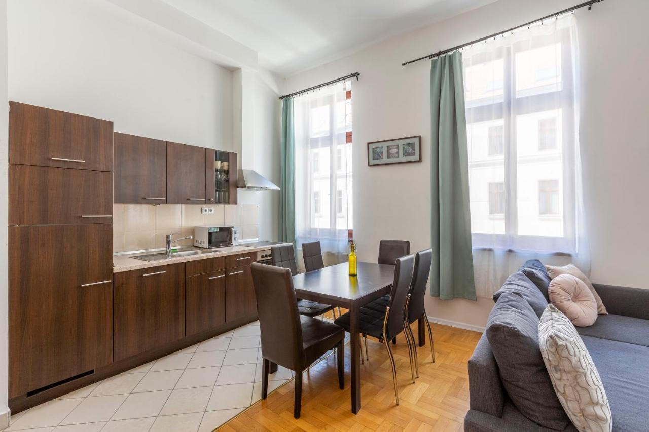 Central Gozsdu Aparment By Quentin Homes Budapest Luaran gambar